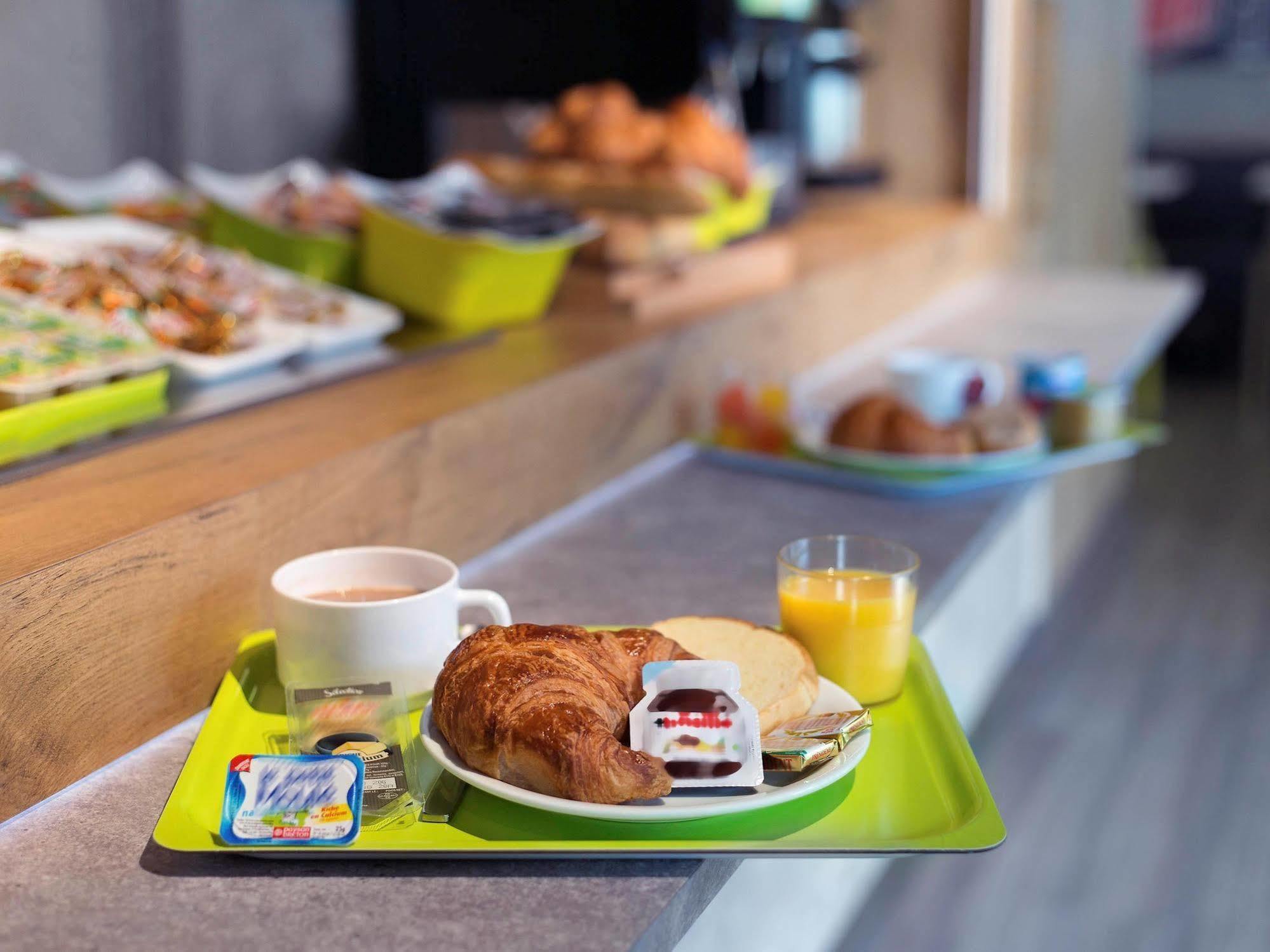 Ibis Budget Chambery Sud Challes Les Eaux Экстерьер фото